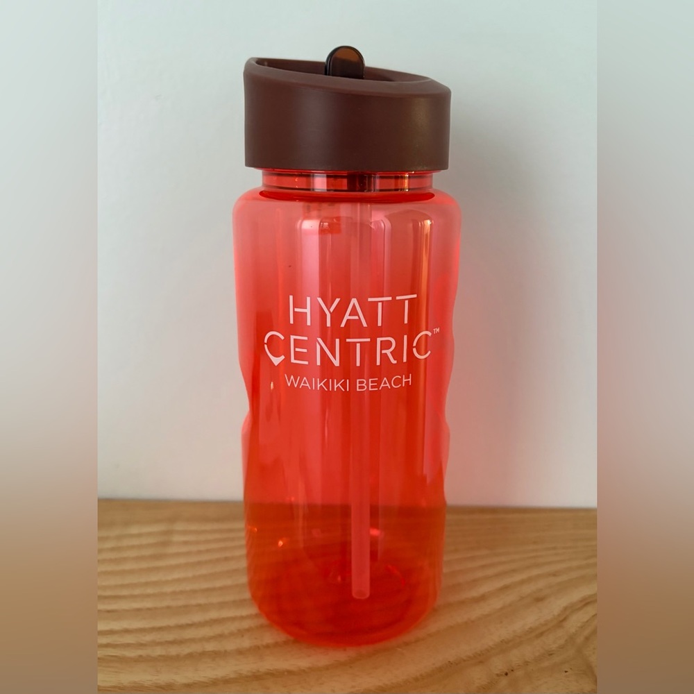 Hyatt Centric Waikiki Beach Orange Water Bottle 16oz BPA-Free NWT